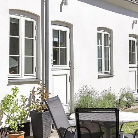 Professor Labri 아파트