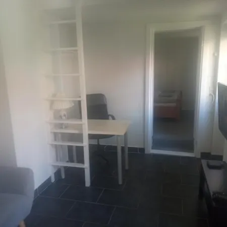 Professor Labri Apartman *